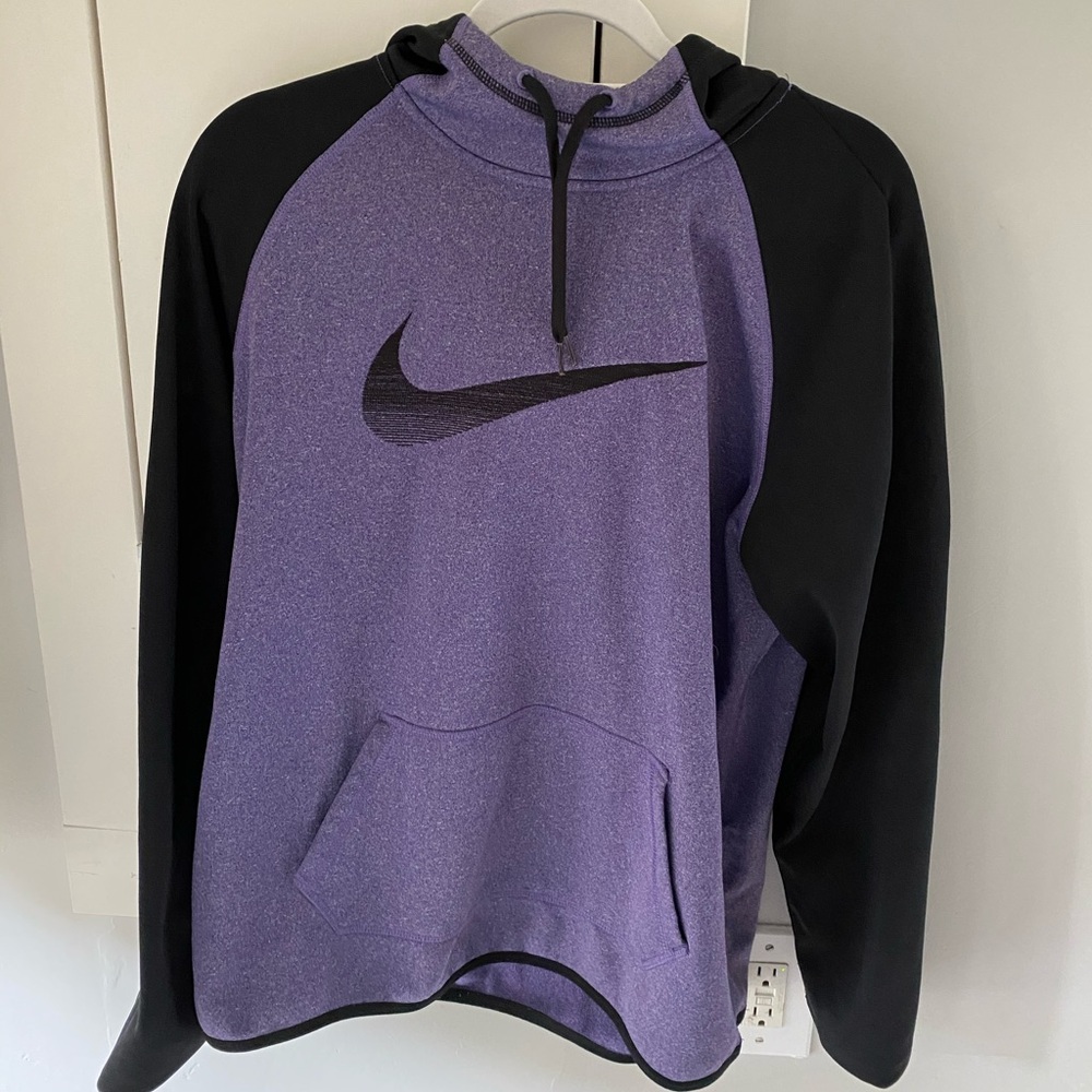 Nike Dri Fit Women’s Hoodie